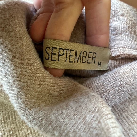 Soft Knit Turtleneck Sweater - Picture 4 of 5